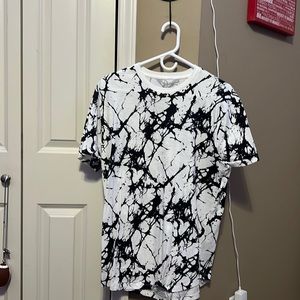 White Tie-Dye Mens Medium T-Shirt Rue21